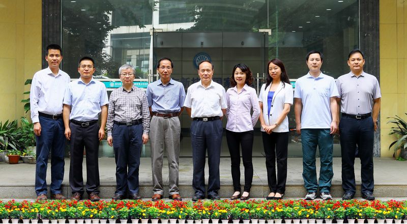 20170616-合影创新团队科技创新创业团队0h4a5340横标 20170616-合影创新团队科技创新创业团队0h4a5340横标